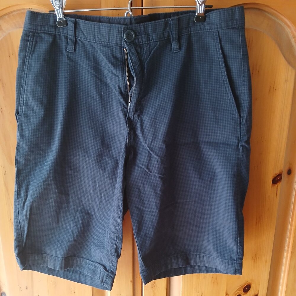 Original Penguin Men’s Size 32 Blue/Gray Check Golf Shorts Flat Front Stretch
